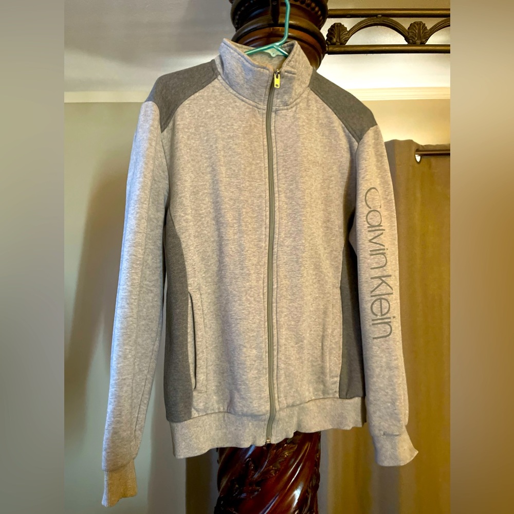 Calvin Klein Womens sweater medium